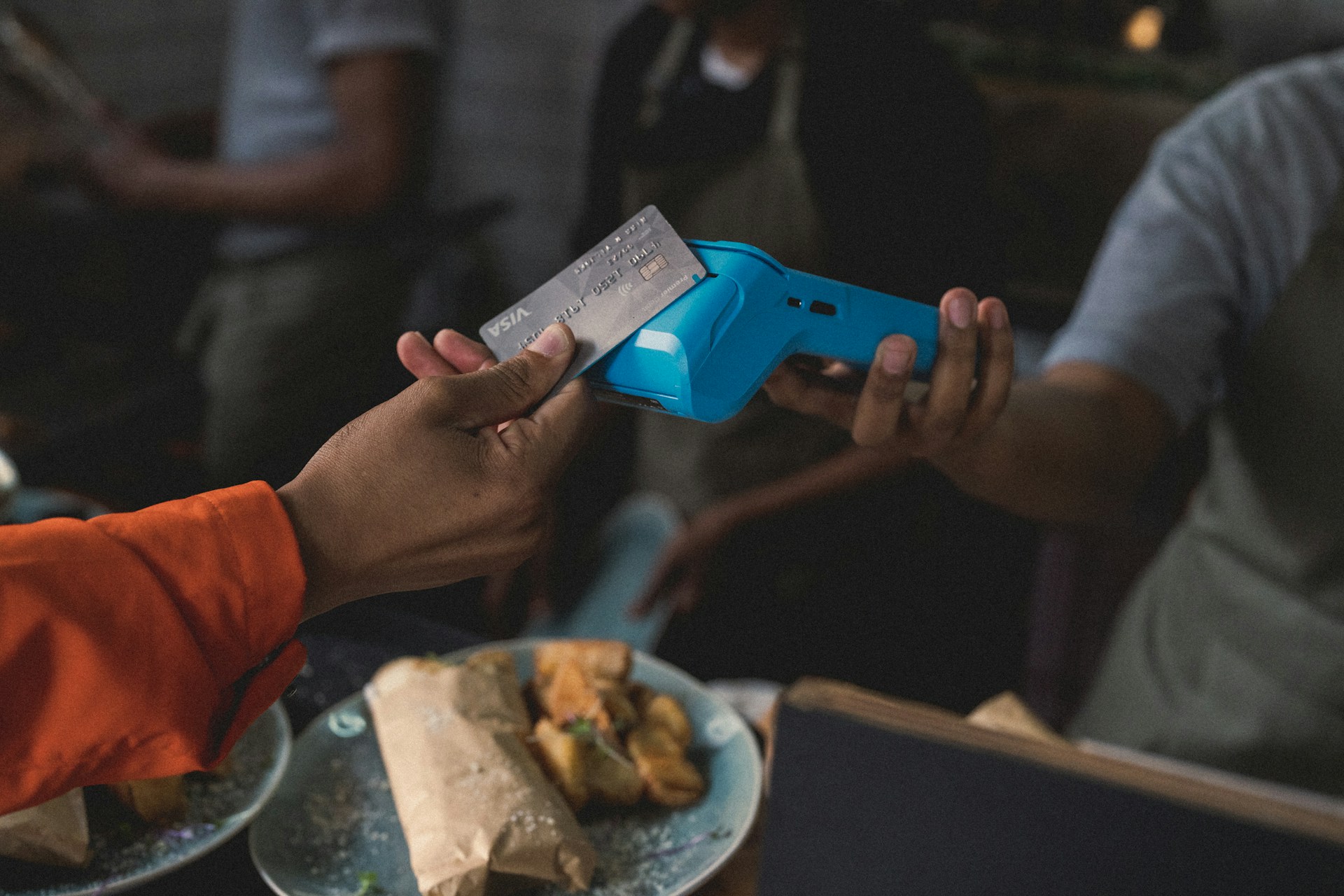 How to Manage Multiple Currencies as a Digital Nomad Without Losing Money