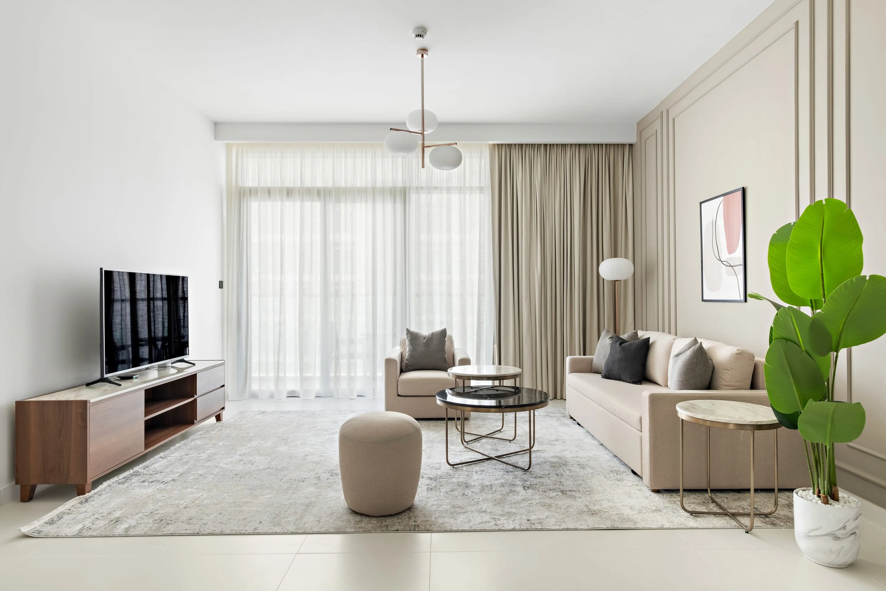 Distinctive Dubai Flat With Dedicated Home Workspace Near Marina And Beach For Remote Work #2