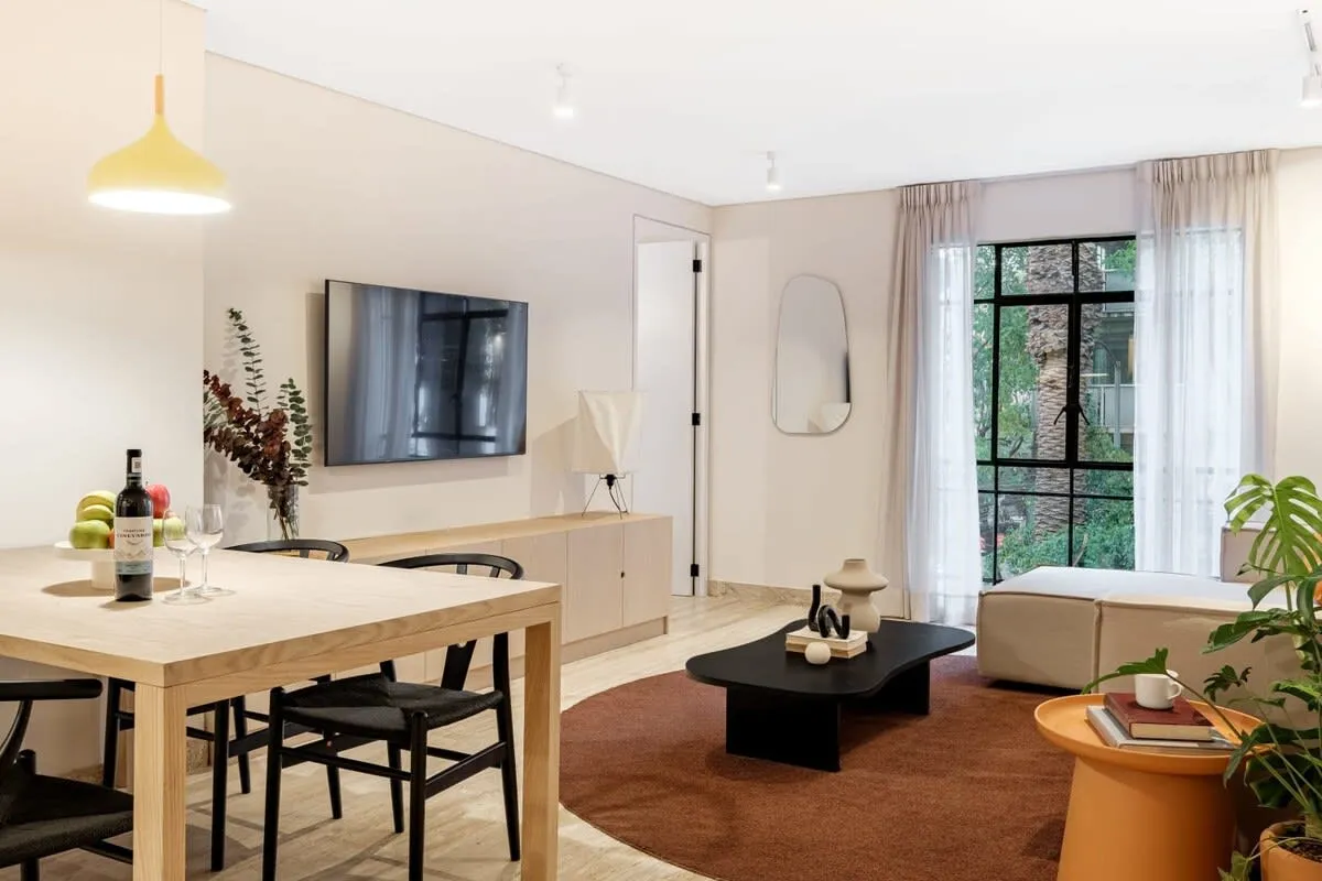 Stylish 2-bed Flat With Dedicated Home Office In Condesa, Mexico City