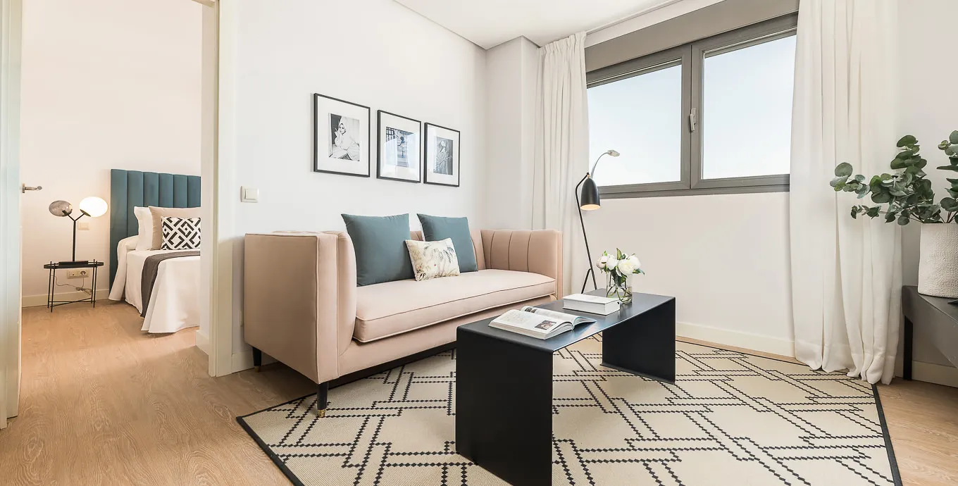 Trendy Madrid Flat With Efficient Workspace For Remote Work Success
