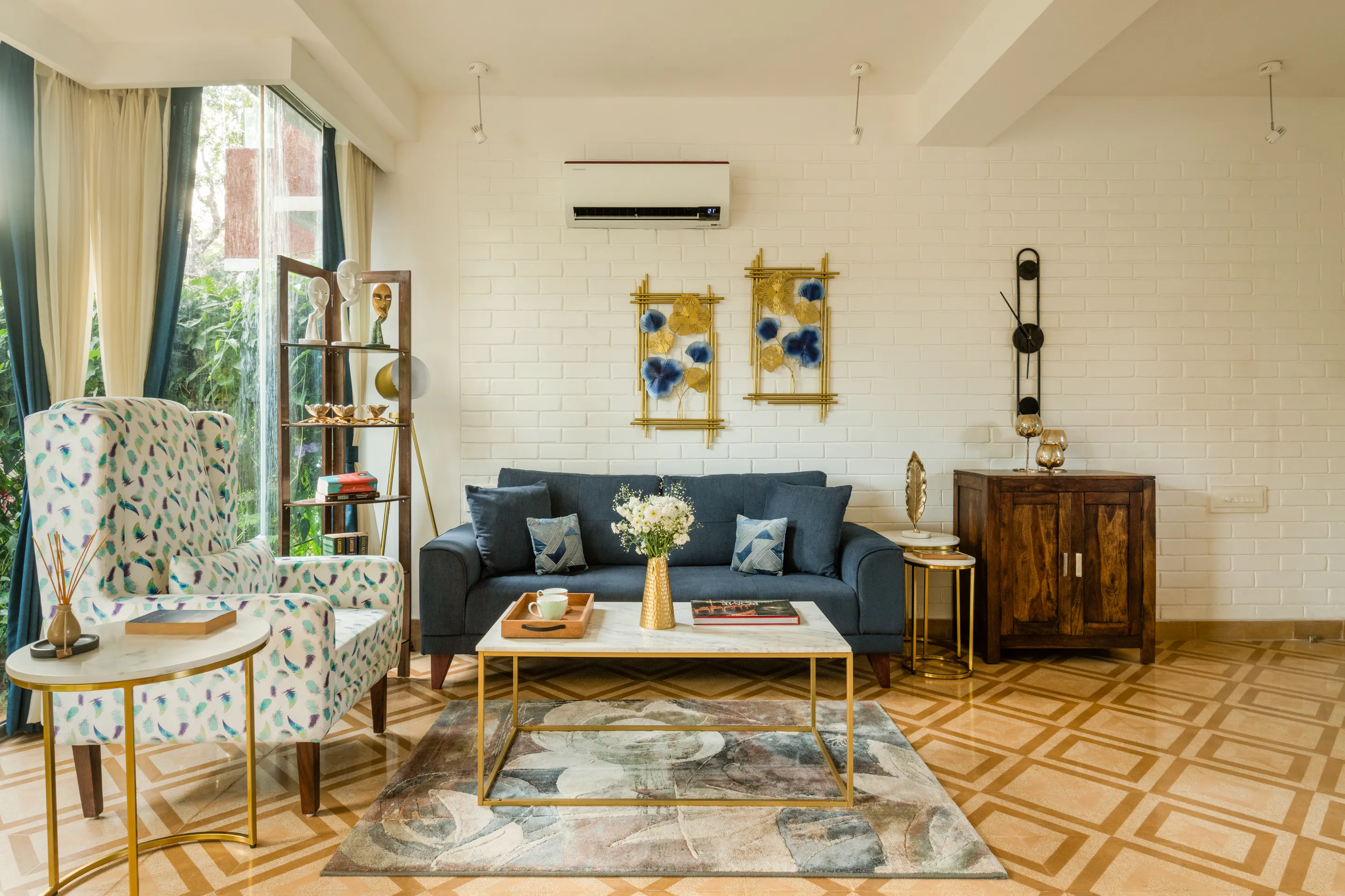 Chic 1-bed Flat With Dedicated Home Office In Goa For Digital Nomads