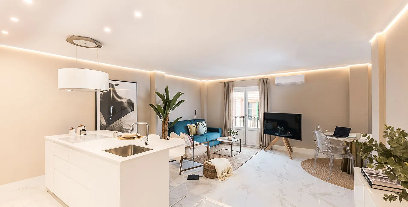 Sophisticated Ibiza Flat With Dedicated Home Office For Remote Work And Digital Nomads