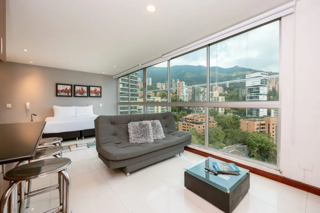 Distinctive 50m2 Flat With Home Office For Remote Work In Medellin