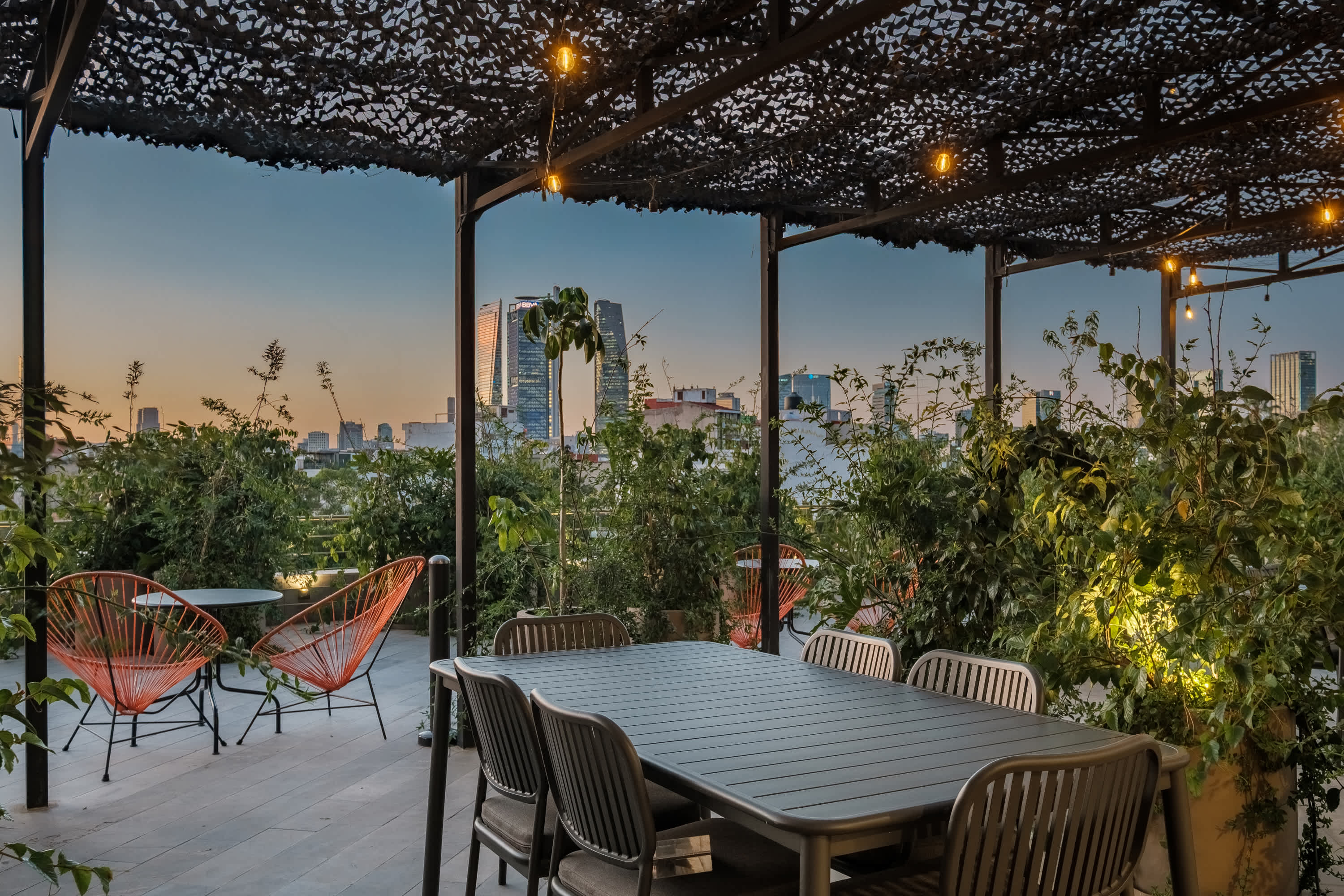 Stylish Cozy Studio With Dedicated Workspace In Mexico City #4