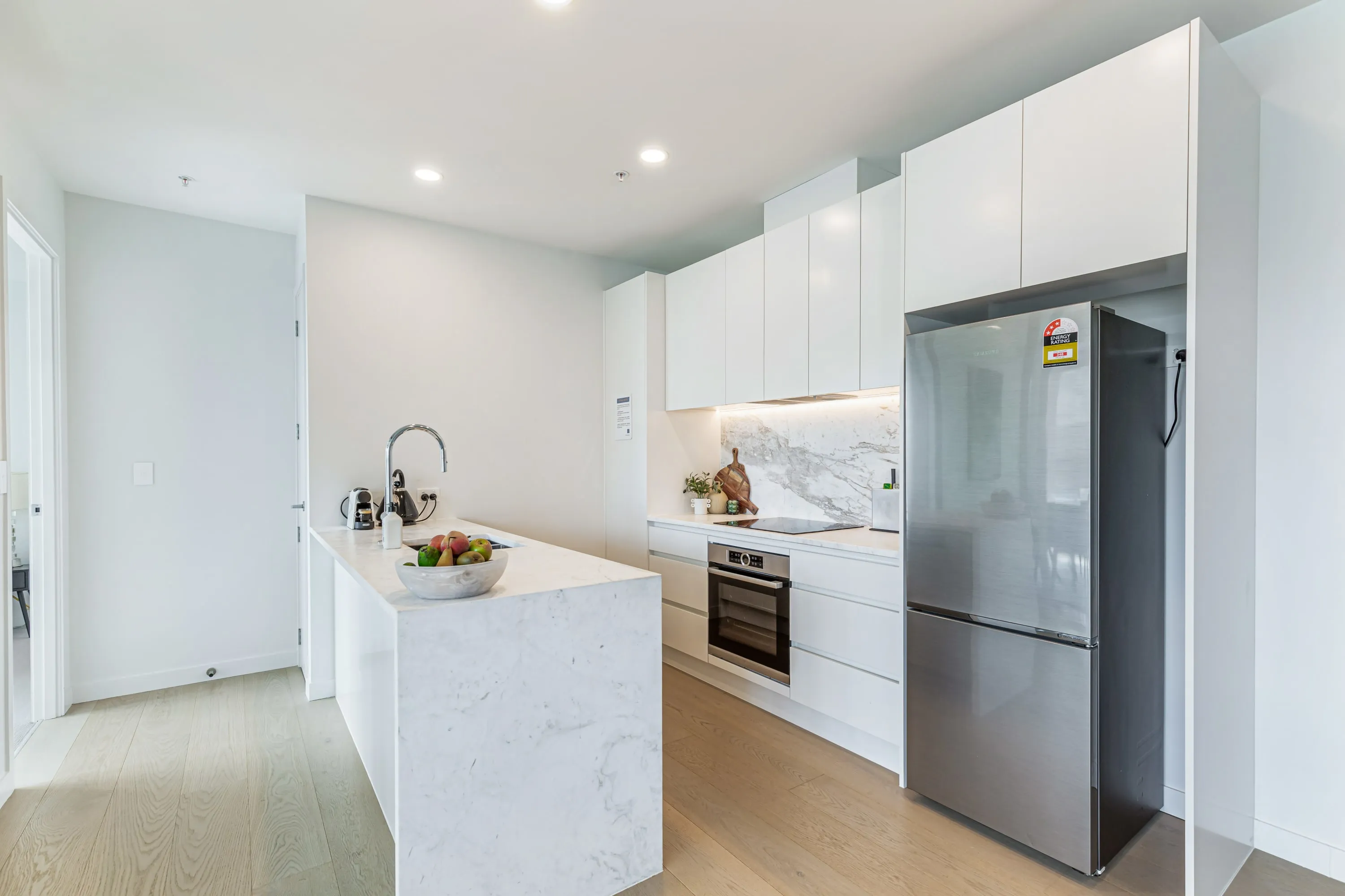 Efficient Modern 3br Flat In Aotea Square - Work-ready Home Office, Fast Wifi, Auckland #4