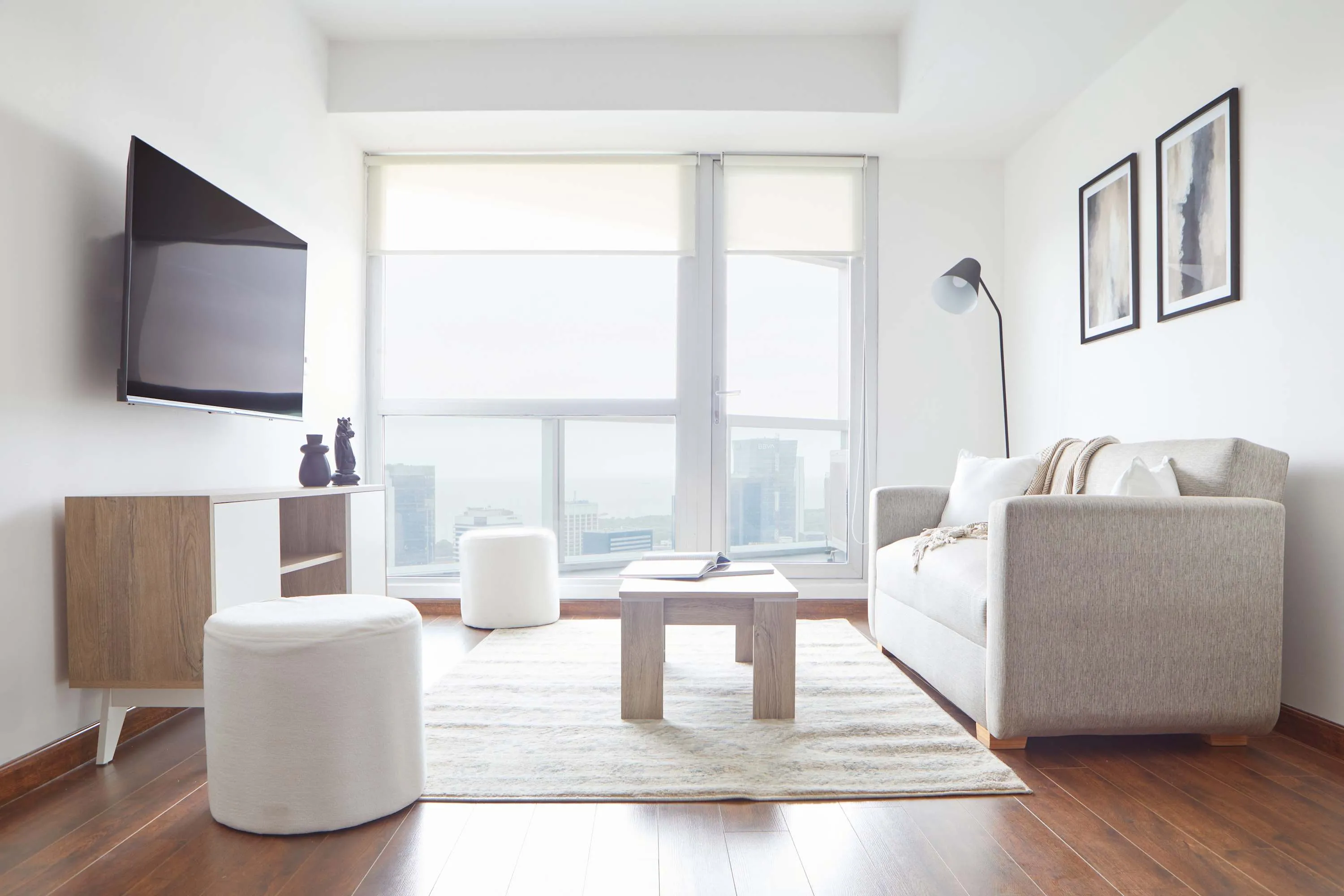 Charming Designer 2-bedroom Apartment With Dedicated Home Office Near Plaza San Martin
