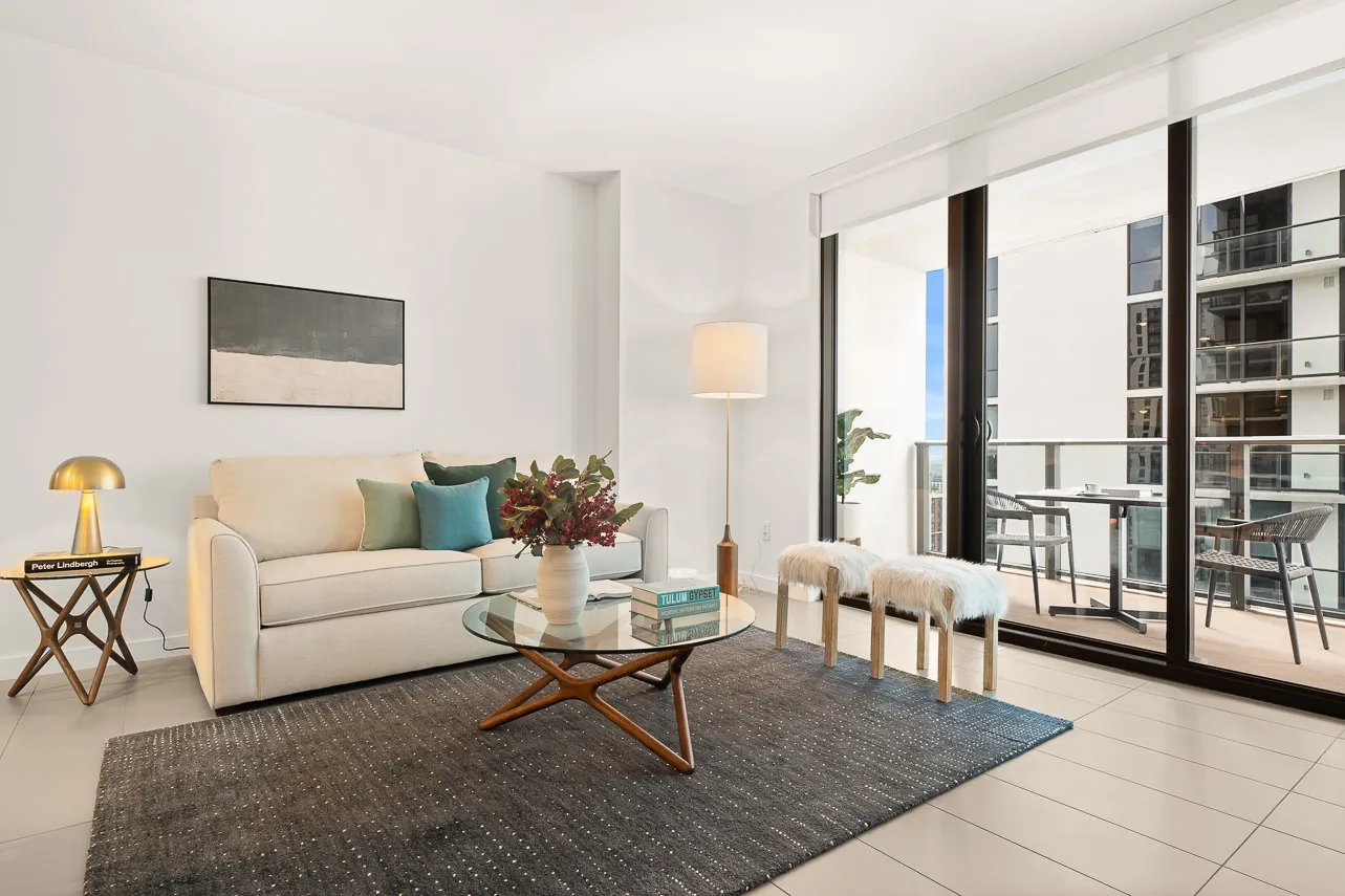 Stylish 1-bed Apartment With Cozy Workspace In Miami For Remote Work Flexibility #2