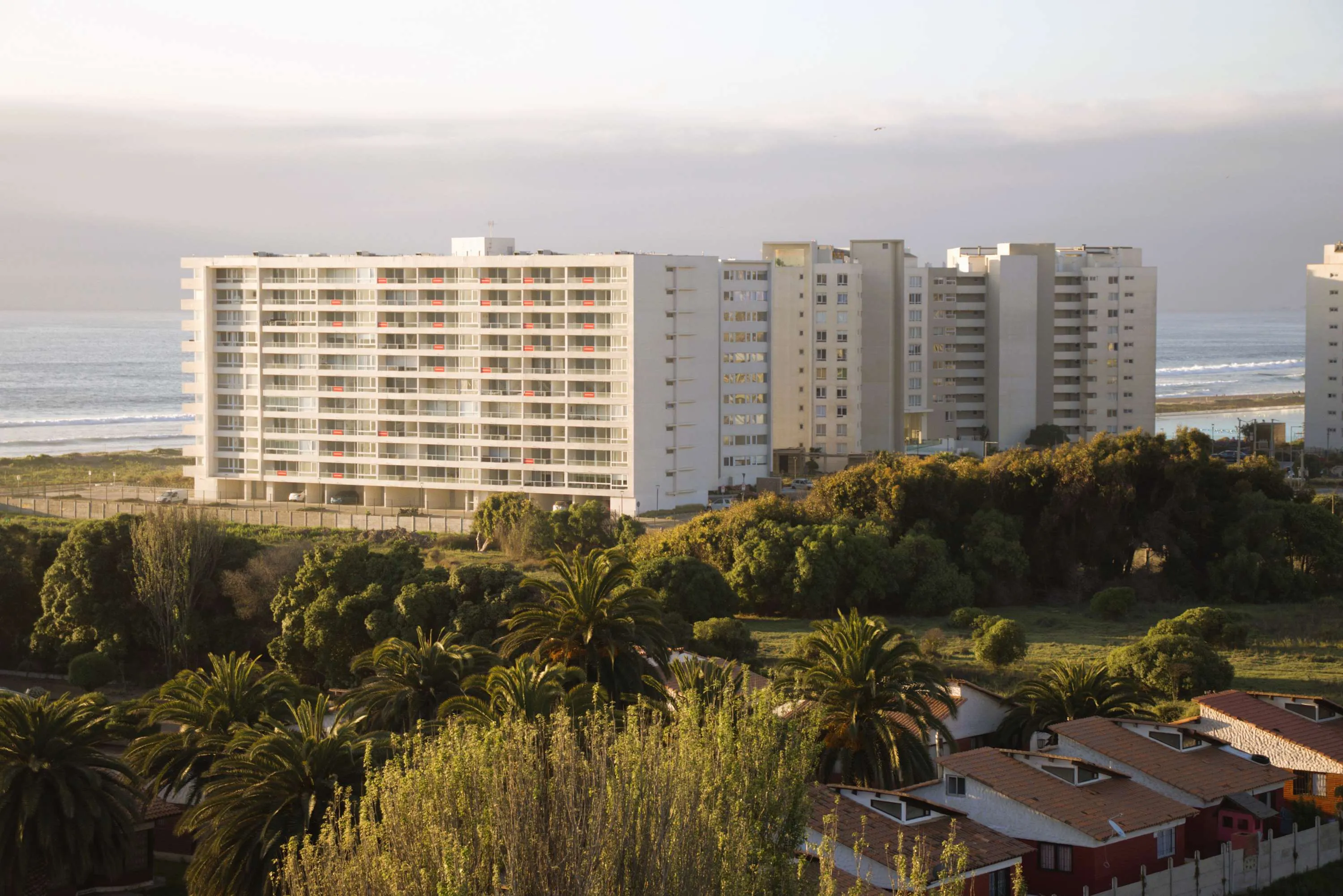Compact Urban Flat With Dedicated Home Office Space In La Serena For Remote Professionals #5