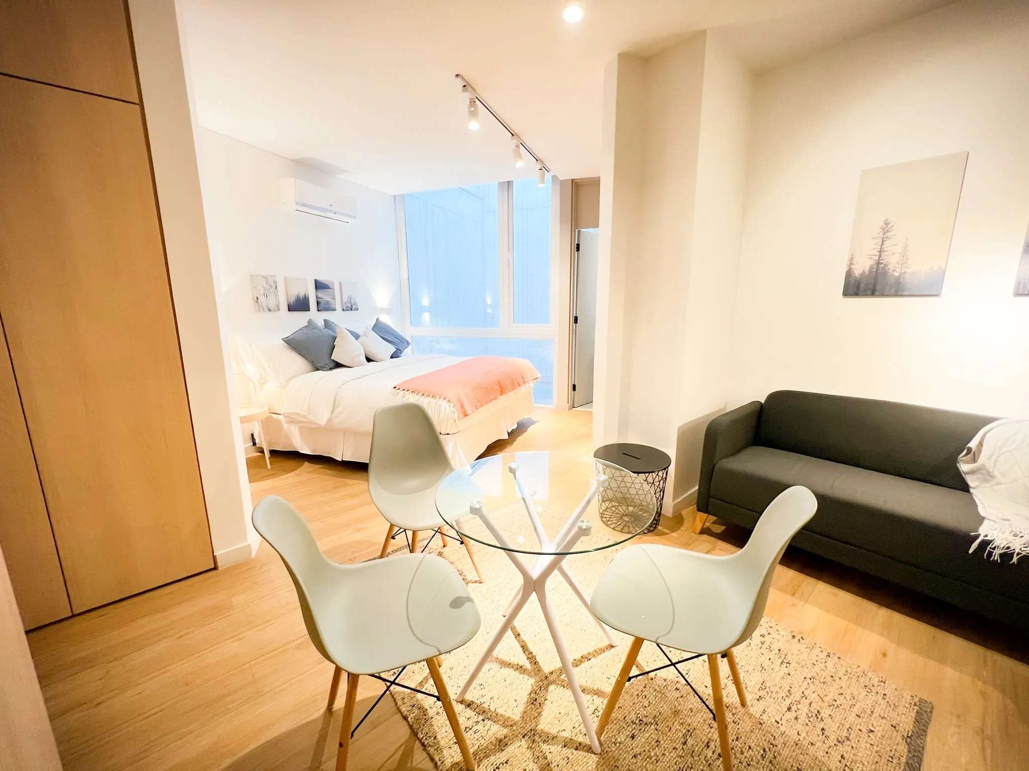 Upscale 48m2 Santiago Flat With Dedicated Home Office For Remote Work In City Center