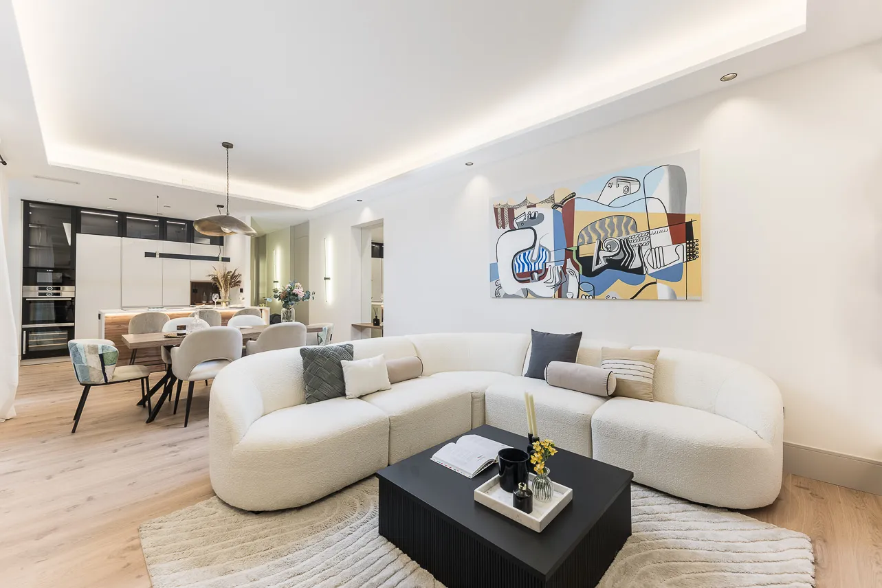 Expansive Madrid Designer Flat With Dedicated Home Office And City Views For Remote Work #2