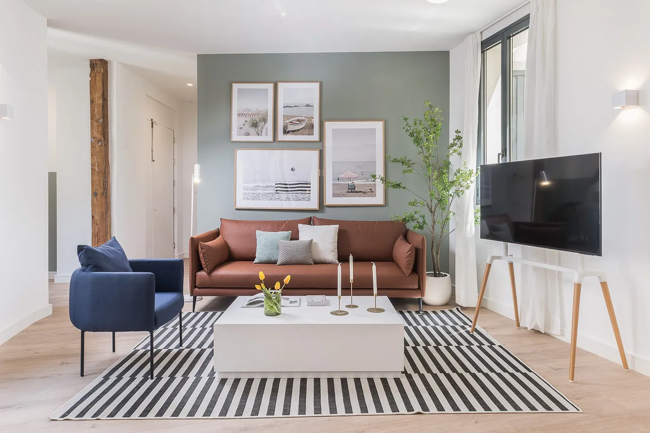Sophisticated Madrid Flat With Dedicated Home Office For Remote Work And Digital Nomads #2