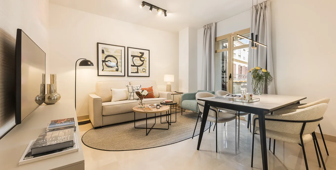 Contemporary 55m2 Malaga Flat With Dedicated Home Office For Remote Work Success
