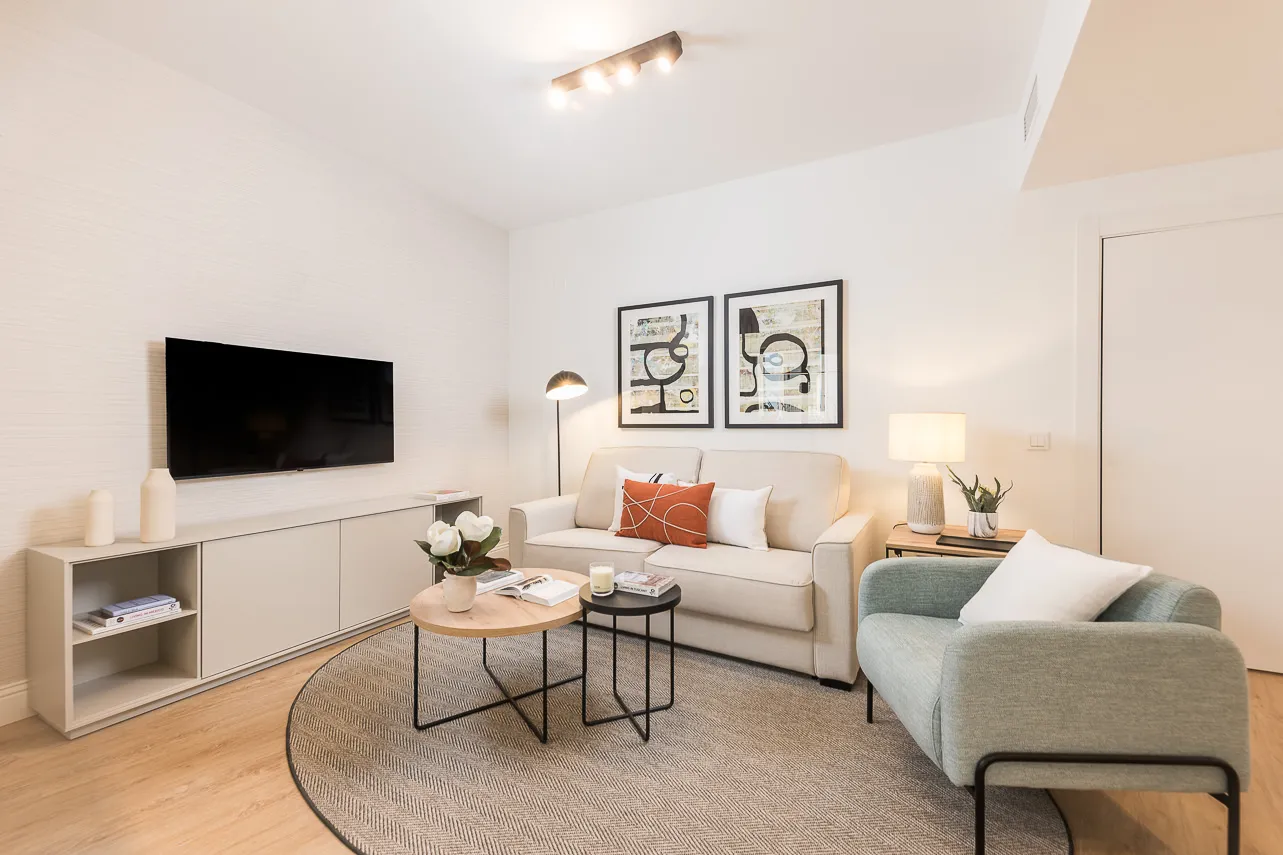 Spacious Malaga Flat With Dedicated Home Office For Remote Working In The City Center #2