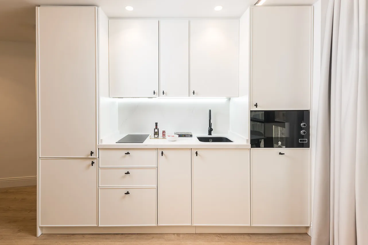 Spacious Malaga Flat With Dedicated Home Office For Remote Working In The City Center #5