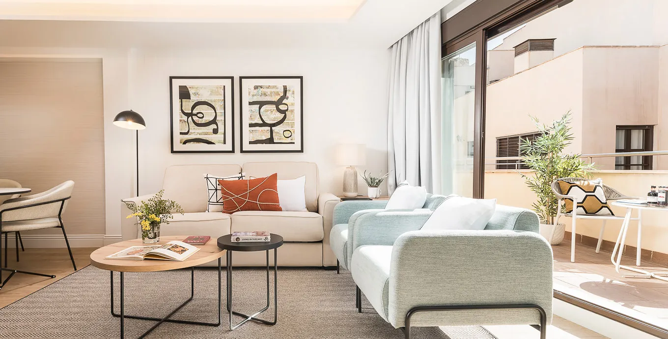 Spacious Malaga Flat With Dedicated Home Office For Remote Work Flexibility