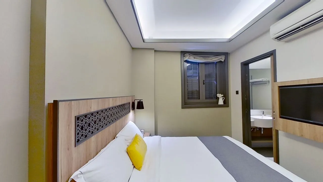 Cosy Room – Rochor, Little India, Singapore #3