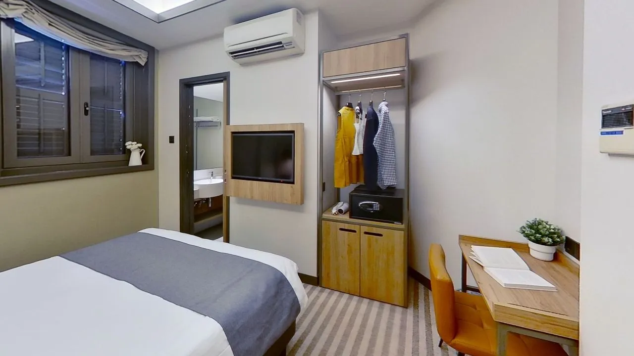 Cosy Room – Rochor, Little India, Singapore #5