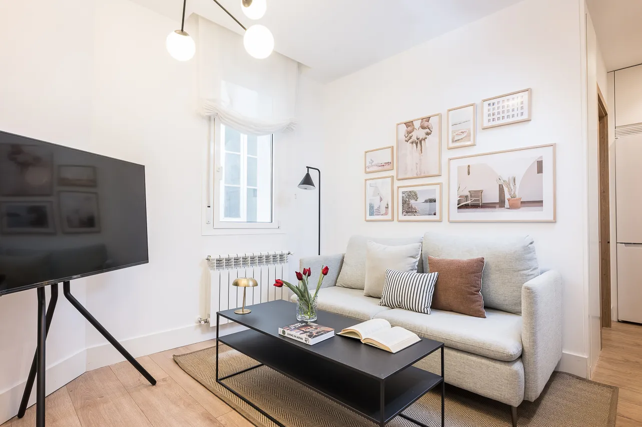 Compact Madrid 1br Flat - Dedicated Home Office Nook For Digital Nomads, Monthly Stay #2