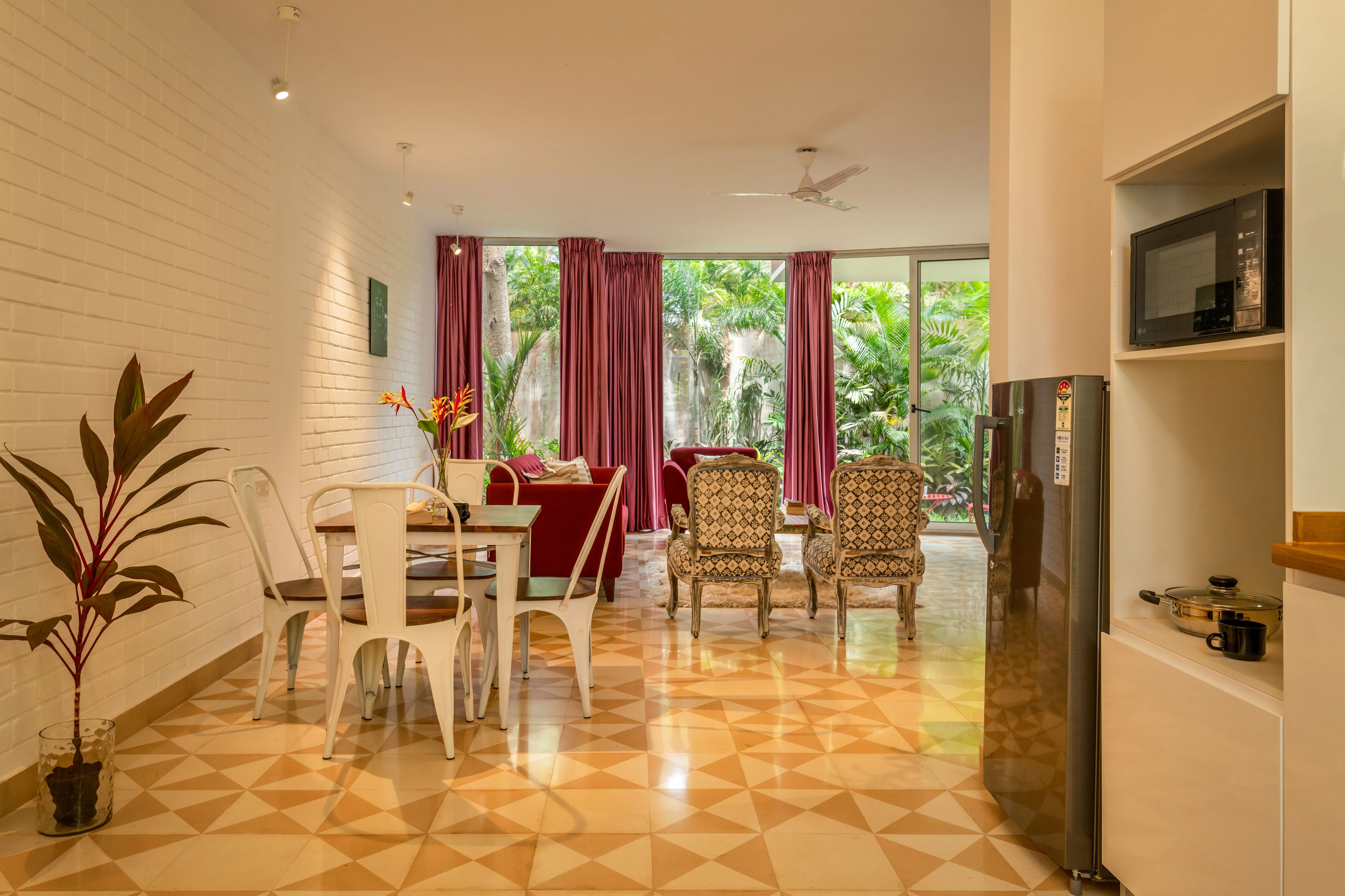 Cozy 2-bed Flat With City Views And Dedicated Home Office In Goa For Remote Work #2