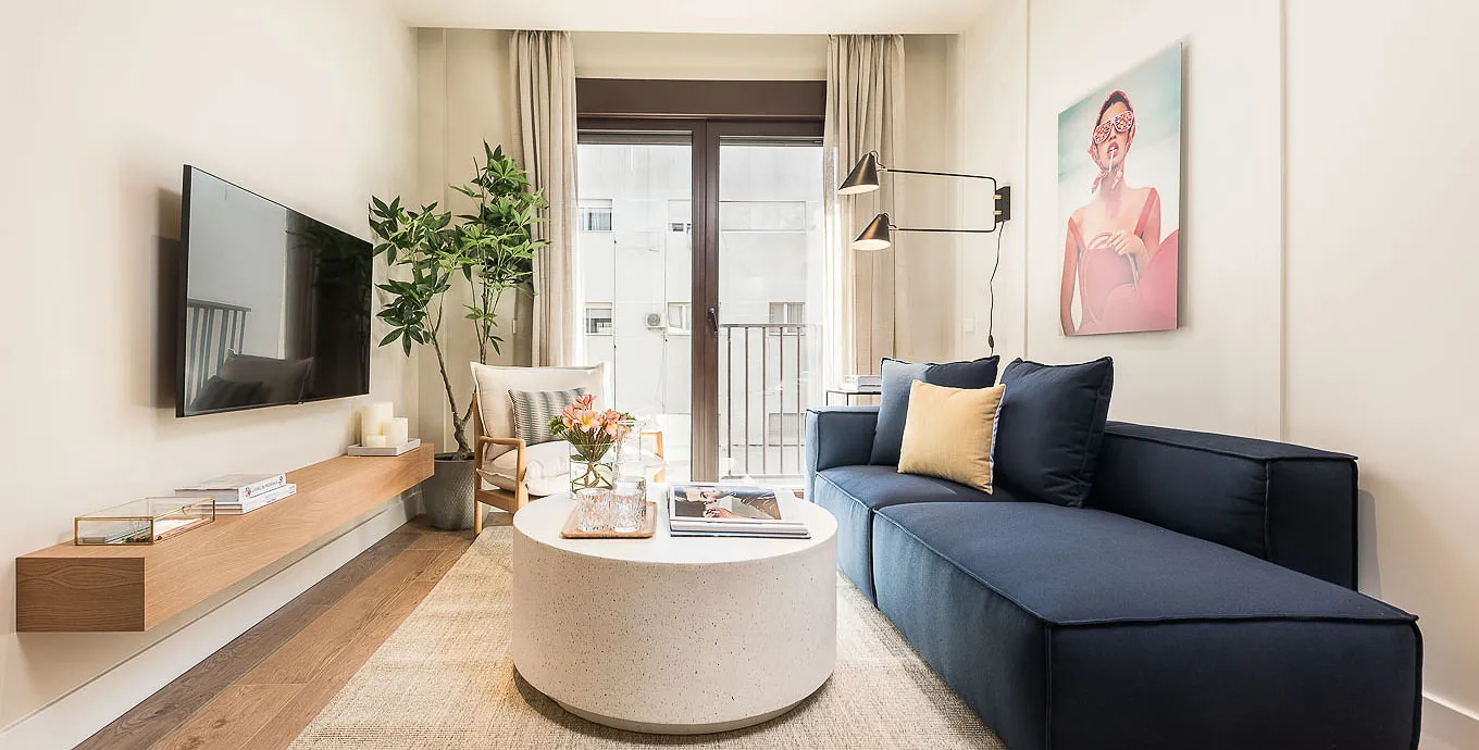 Cozy Designer Flat In Madrid With Dedicated Home Office For Remote Work Optimization