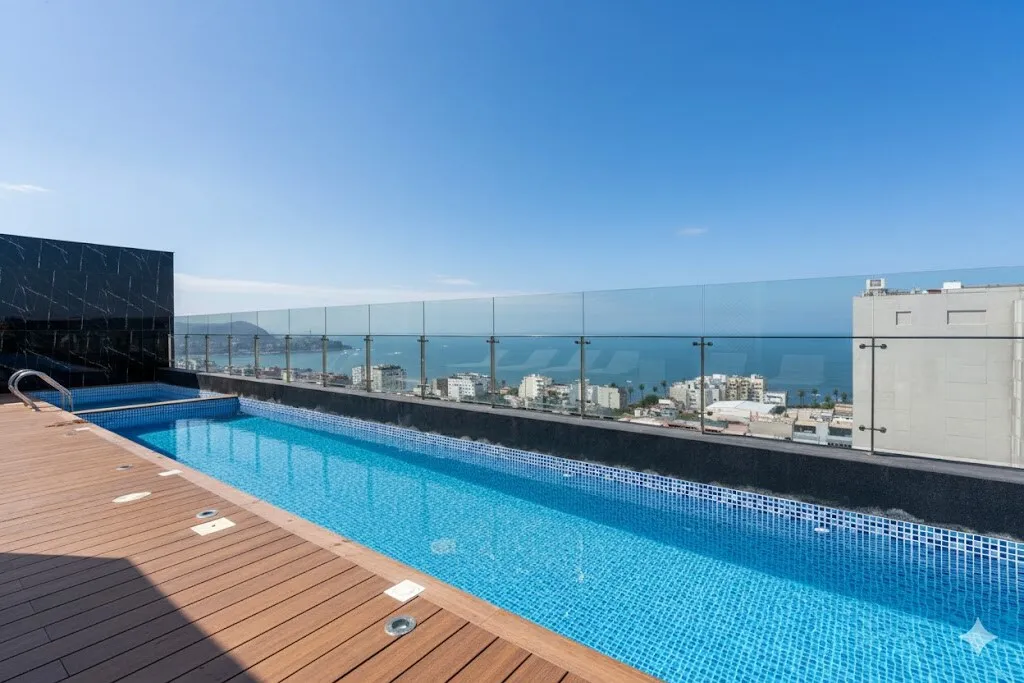 Work From Lima's Barranco: Premium 1br Flat With Pool + Workspace By Malecon #3