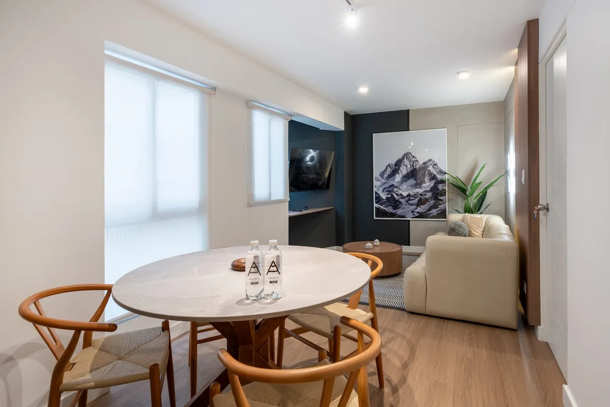 San Isidro Flat Built For Remote Work: Modern 1br In Lima's Business District #5