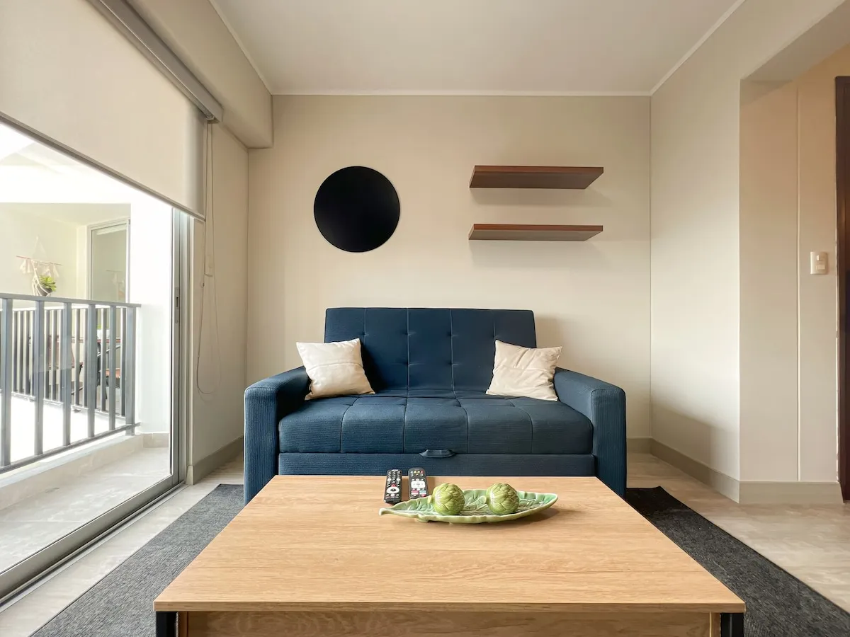 Impressive Airy 2br In Barranco: Wfh Flat With Sunset-view Desk | Lima