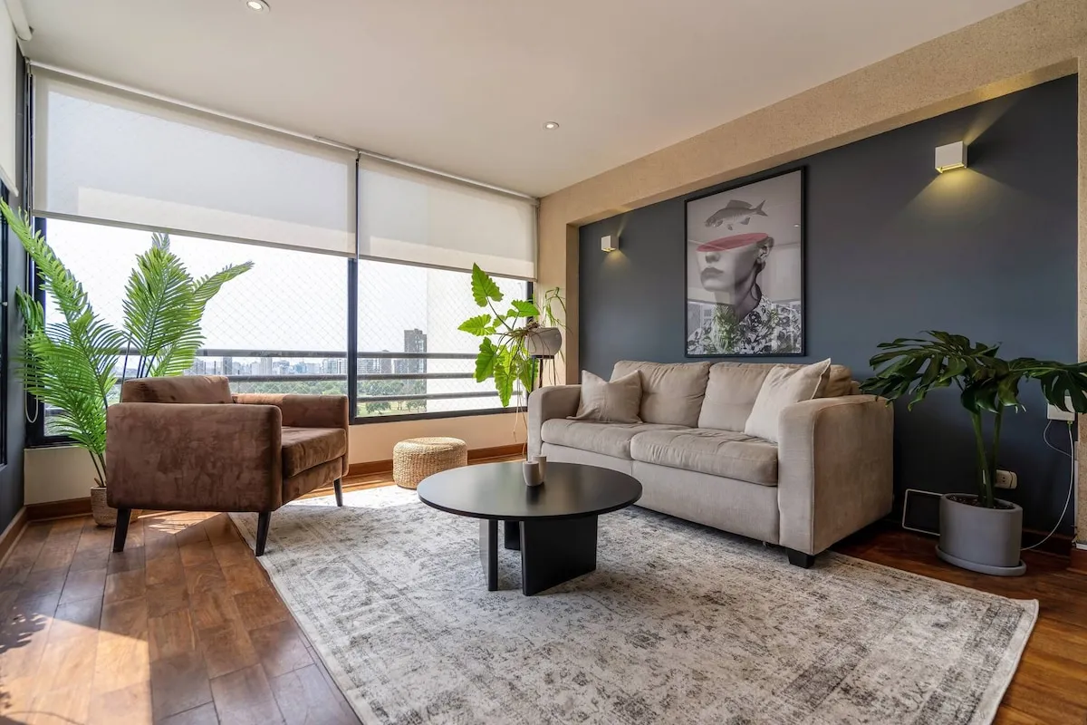 Park-view Home Office: Chic Spacious 1br Flat In San Isidro, Lima #2