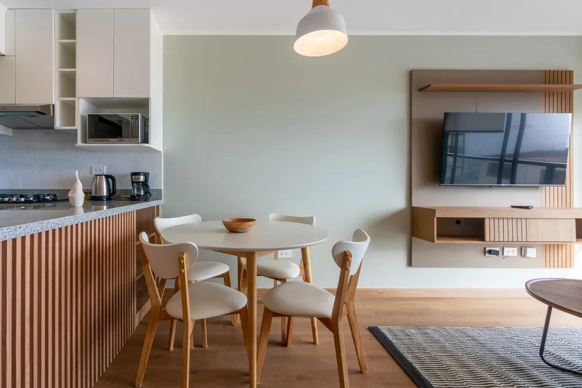 Work From Lima's Coast: Roomy 2br Chorrillos Flat W/ocean Views #4