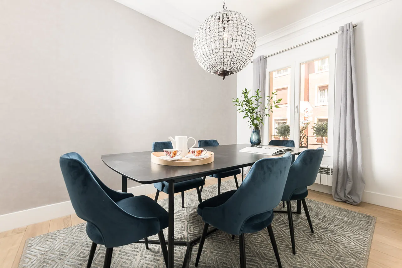 Expansive Madrid Flat With Dedicated Home Office And City Views For Remote Work #5