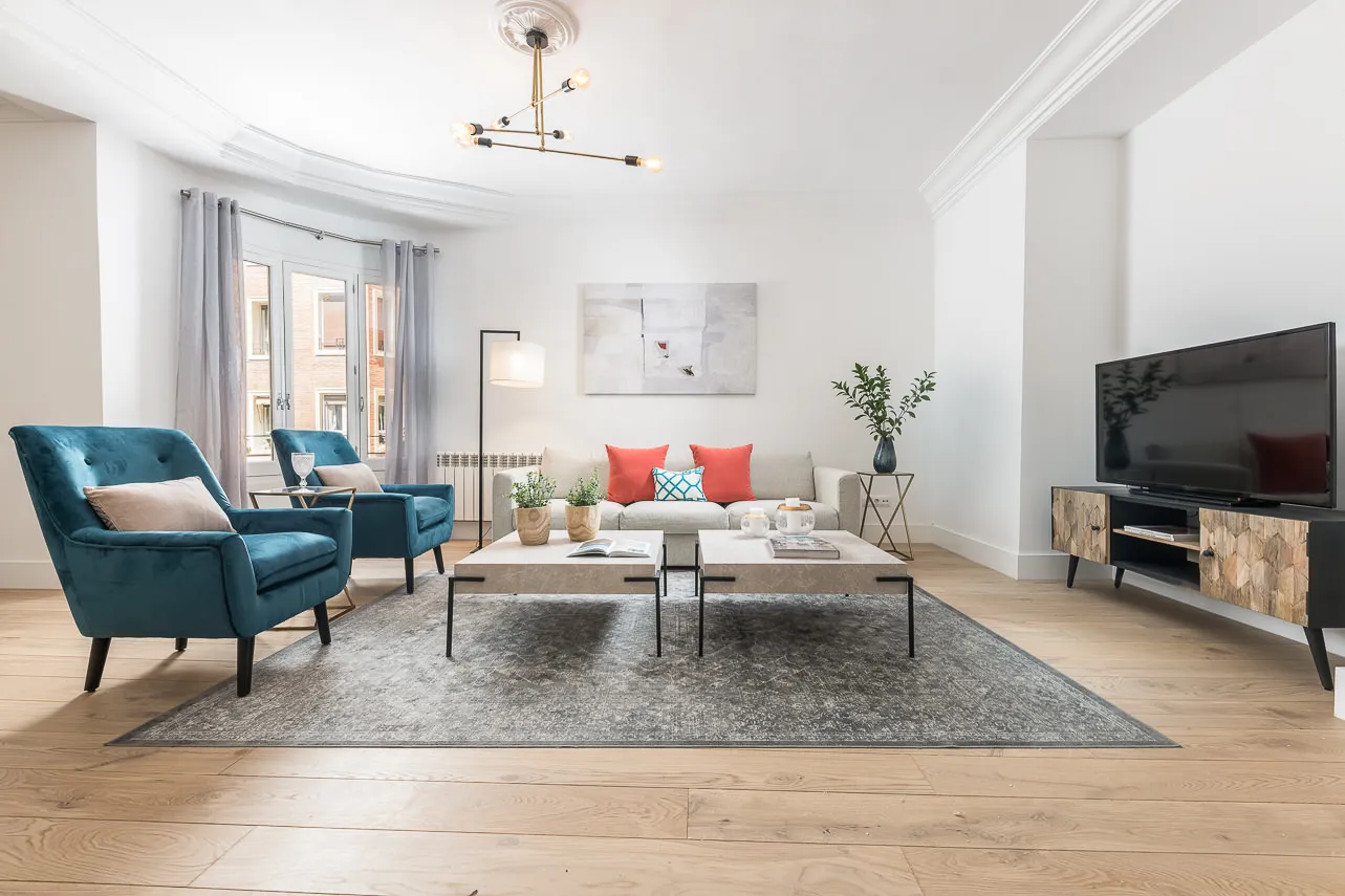 Expansive Madrid Flat With Dedicated Home Office And City Views For Remote Work #4