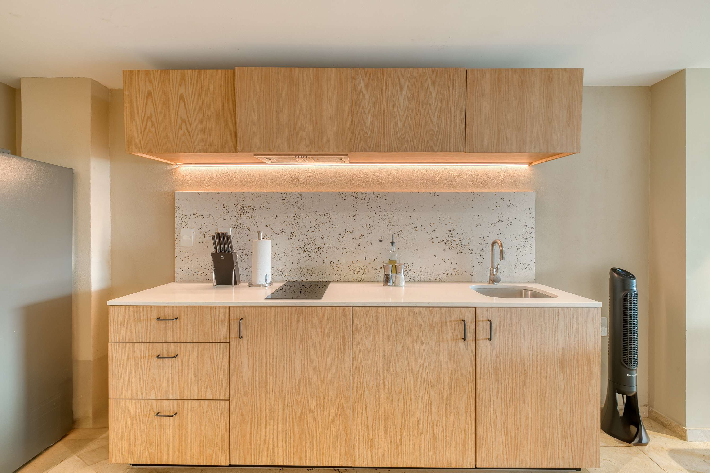 Refined 2-bed Flat With Dedicated Home Office In Roma Norte, Cdmx #4