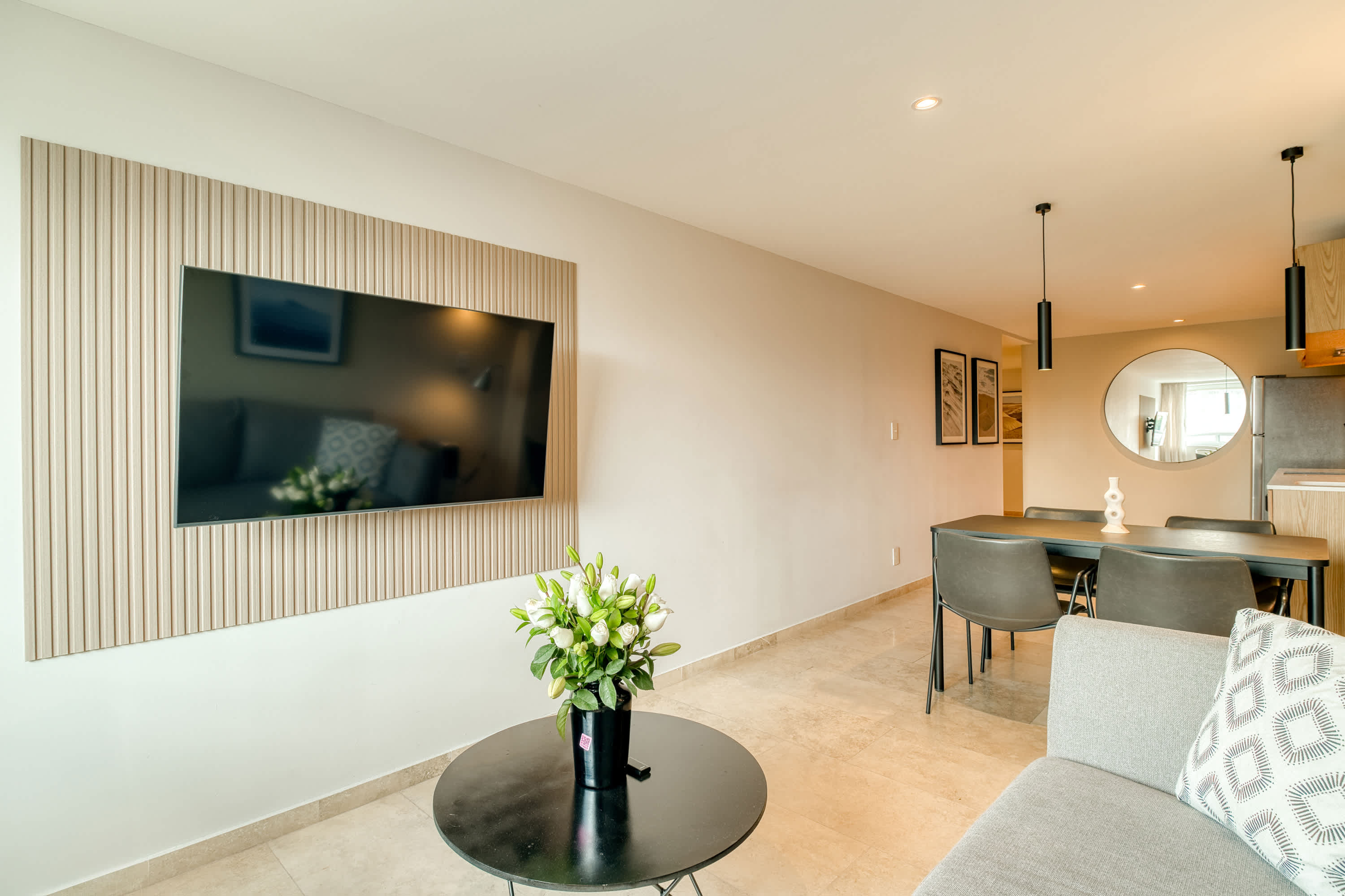 Refined 2-bed Flat With Dedicated Home Office In Roma Norte, Cdmx #5