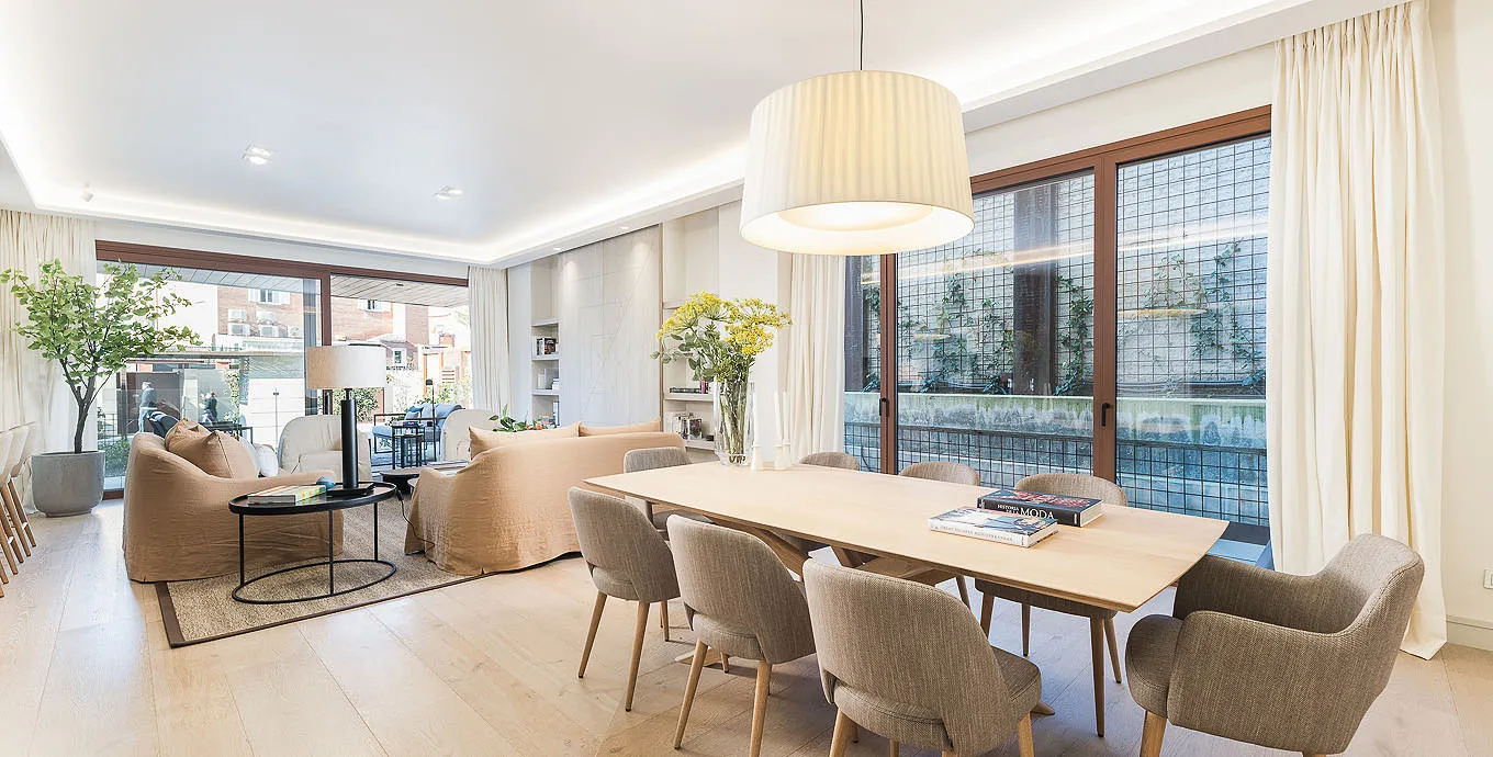 Luxury Sky Home With Dedicated Home Office In Madrid's Central District