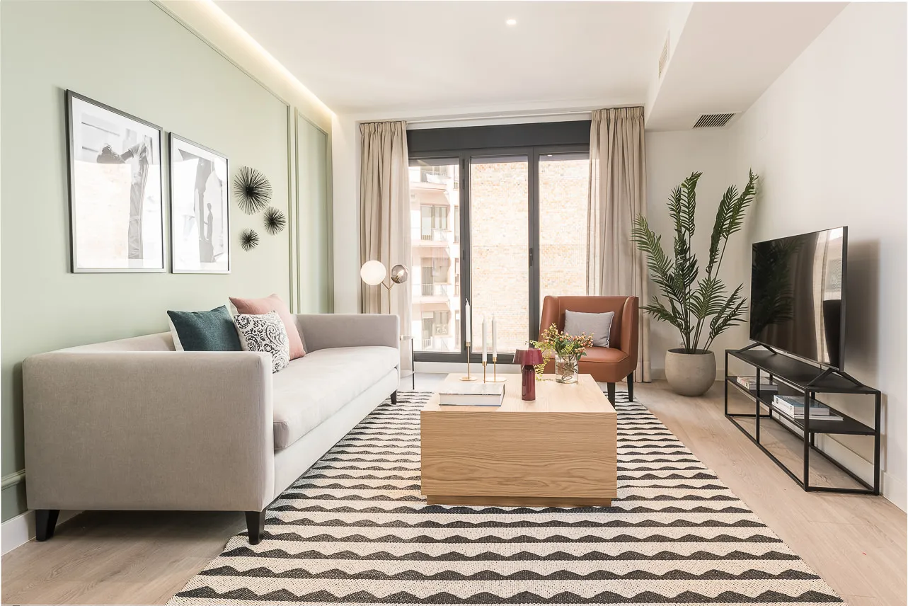 Chic Madrid Flat With Dedicated Home Office And Fast Wi-fi For Remote Work #4