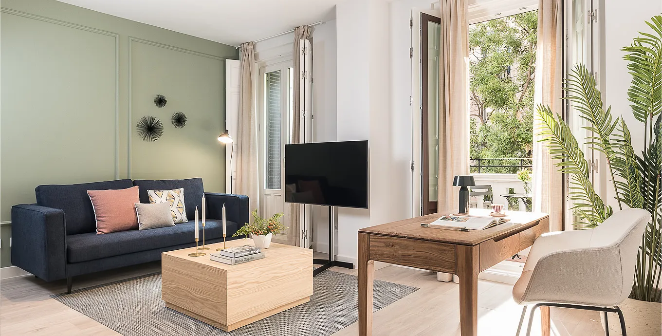 Spacious Madrid Flat With Dedicated Home Office And Modern Comforts For Remote Work