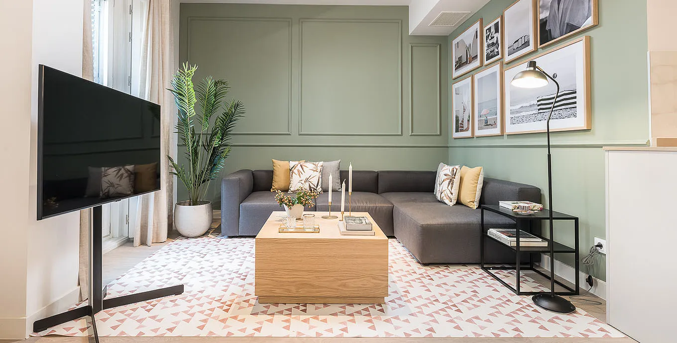 Madrid 2-bed Flat With Dedicated Home Office For Remote Work In Urban Setting
