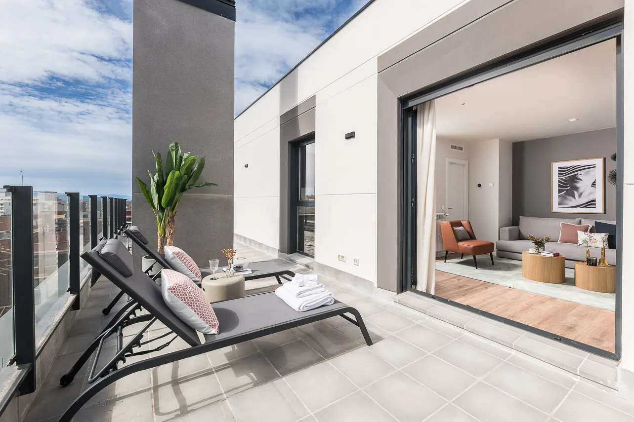 Designer 62m2 Madrid Flat With Bright Home Office & Panoramic City Views For Remote Work #3