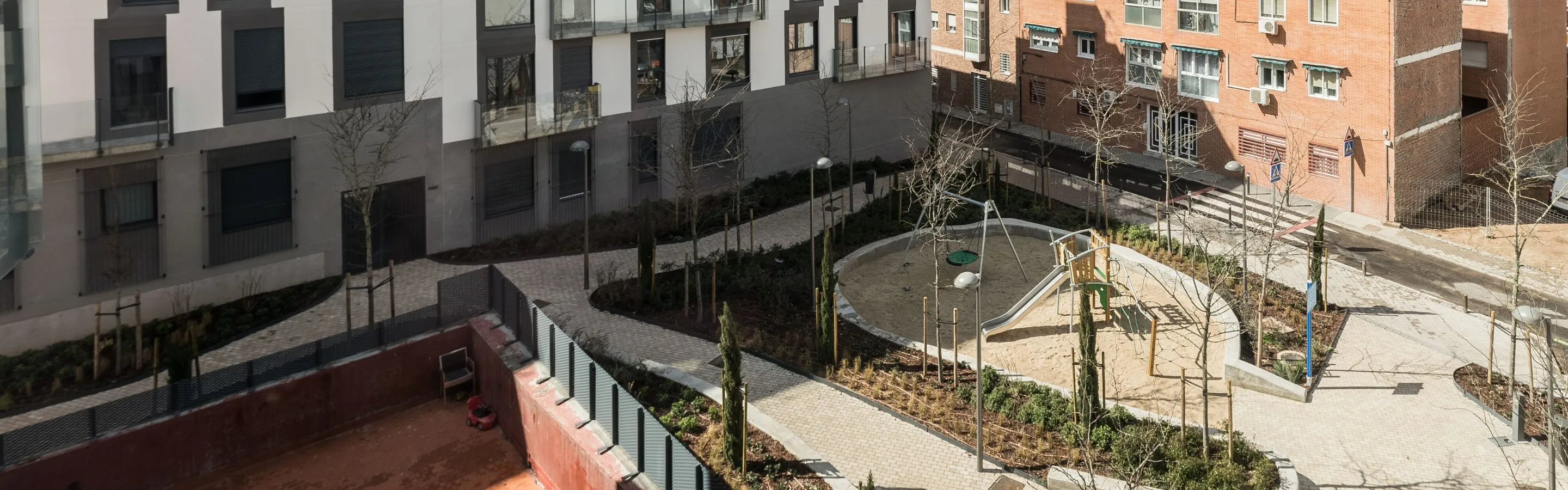 Designer 62m2 Madrid Flat With Bright Home Office & Panoramic City Views For Remote Work #2