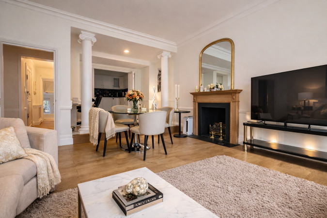 Work From Westminster: Sleek 2br Flat With Gigabit Wifi, Private Terrace & City Views