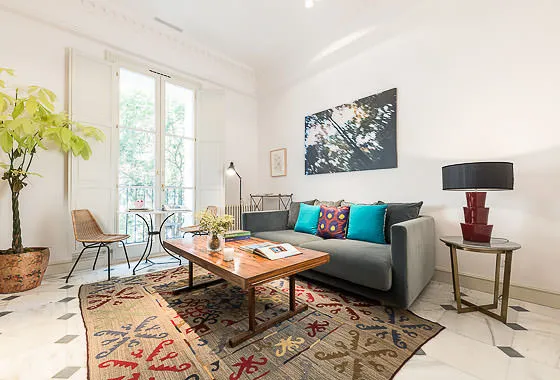 Refined Madrid Flat With Dedicated Home Office In Central Locale For Remote Work #2