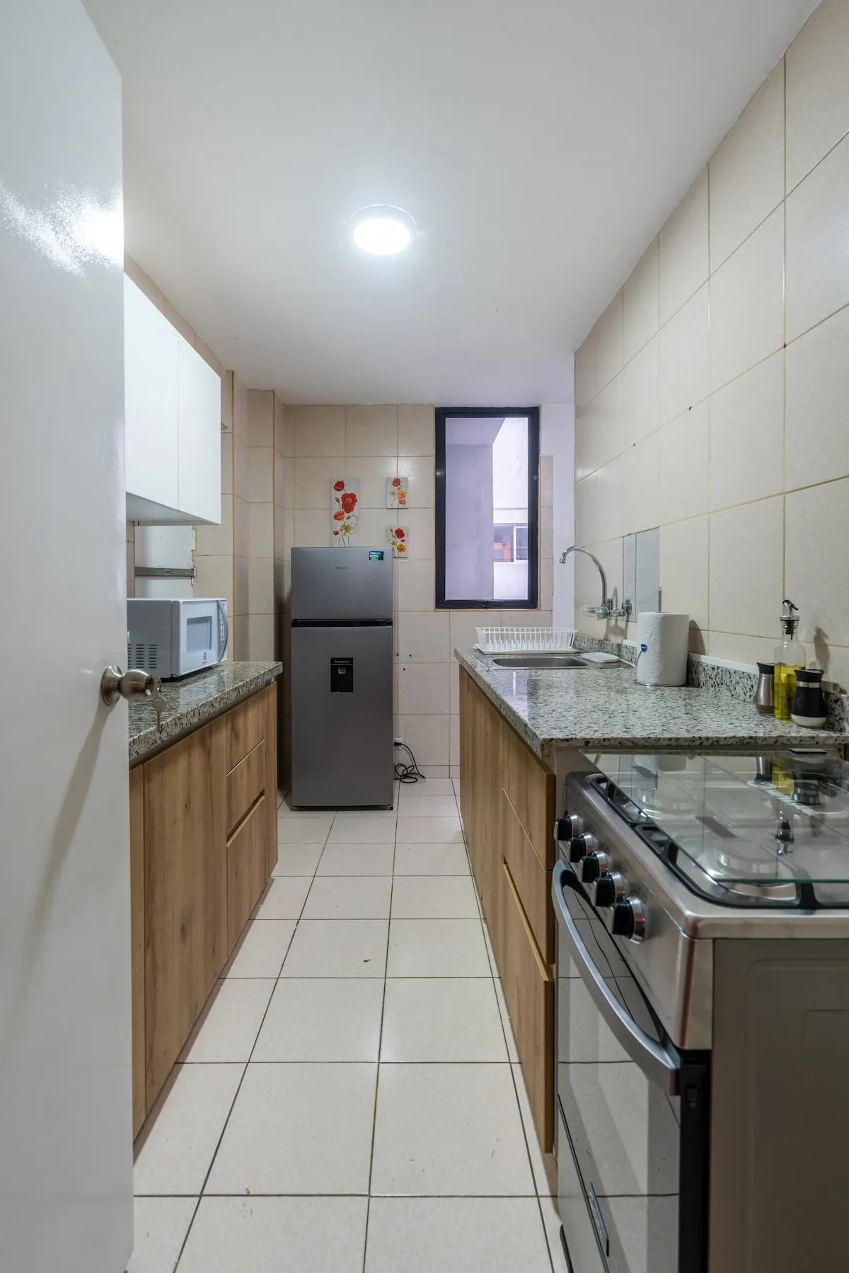 Classy 3BR in Miraflores near Kennedy park #3