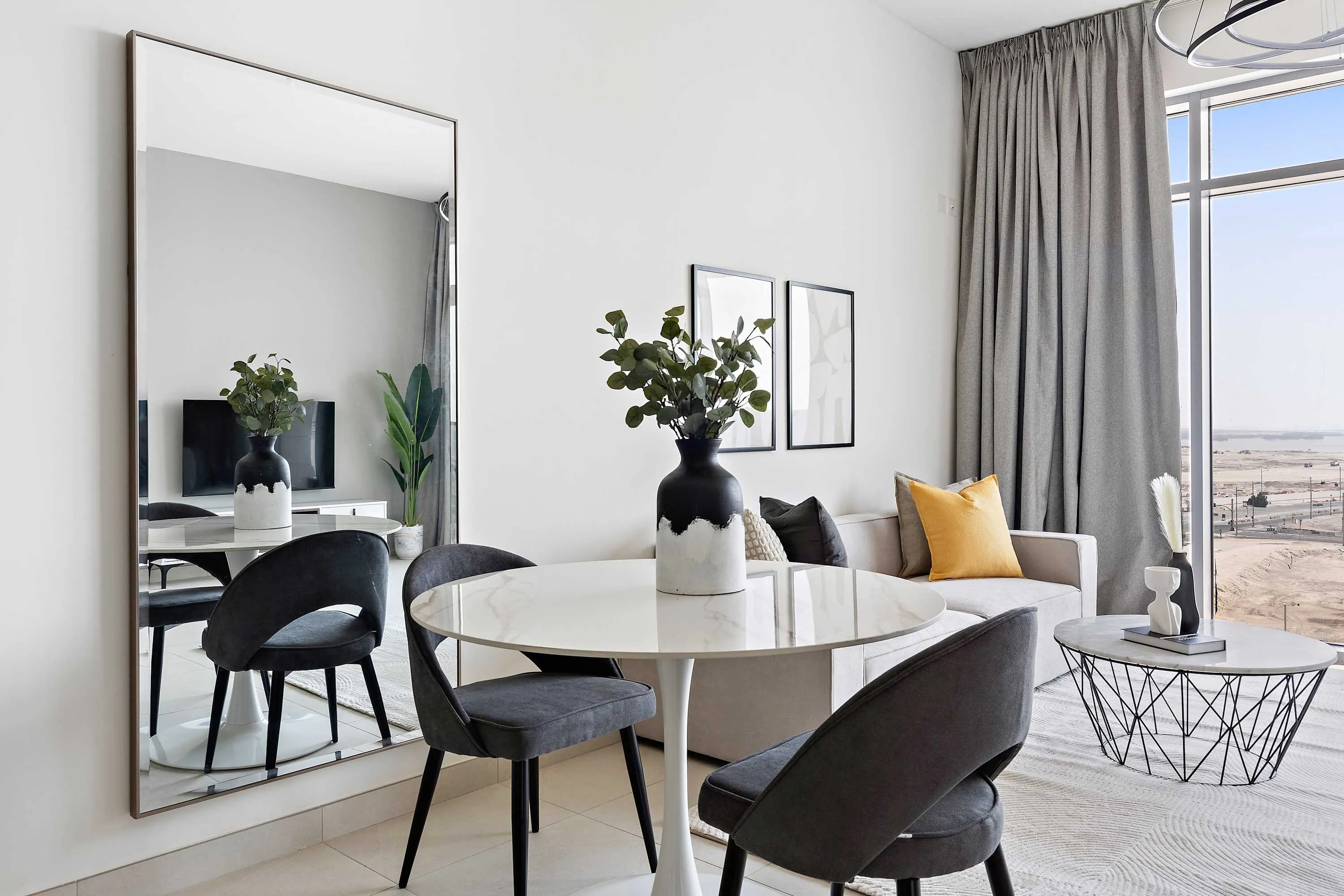 Luxurious 90m2 Abu Dhabi Apartment With Bright Home Office In Najmat Tower For Remote Work #2