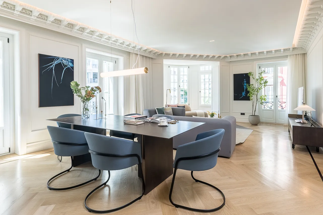 Elegant Madrid Rooftop Apartment With Spacious Home Office For Remote Work And Living #5