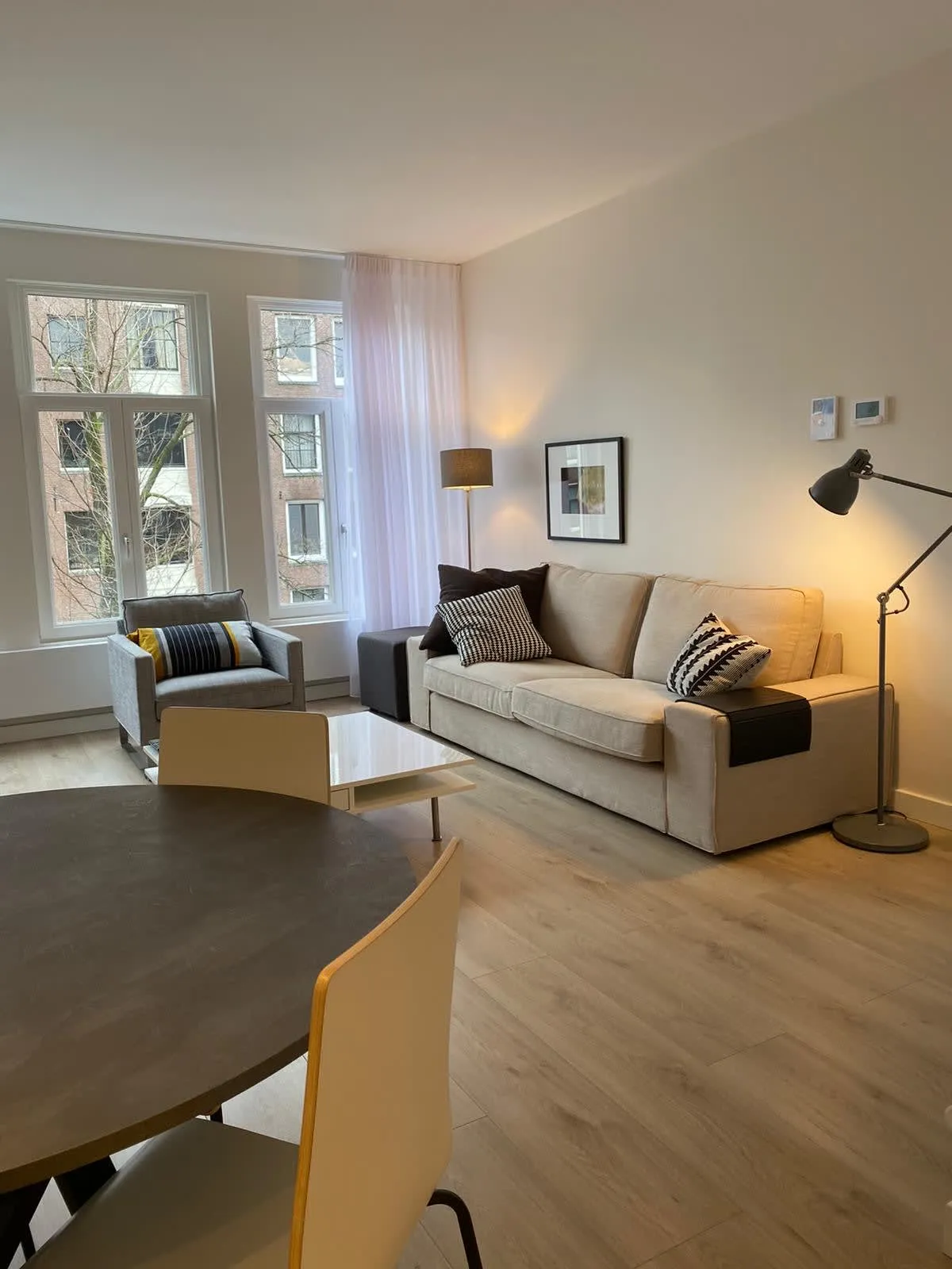 One Bedroom Expat Rental, Amsterdam, Canal View #2