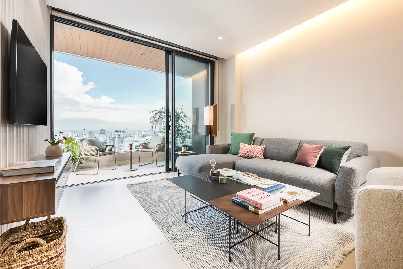 Refined Rooftop Flat In Santo Domingo - Skyline Views, Generous 1br, Work-from-home Ready