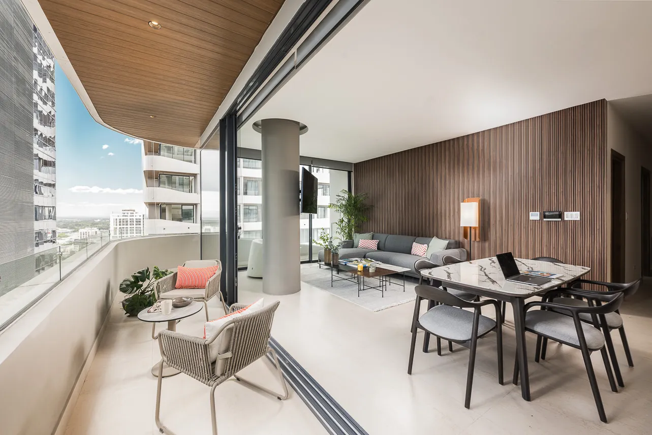 Santo Domingo Sky Home: 1023sqm Designer Residence For Remote Work & Living - Corporate Housing in Santo Domingo, Dominican Republic