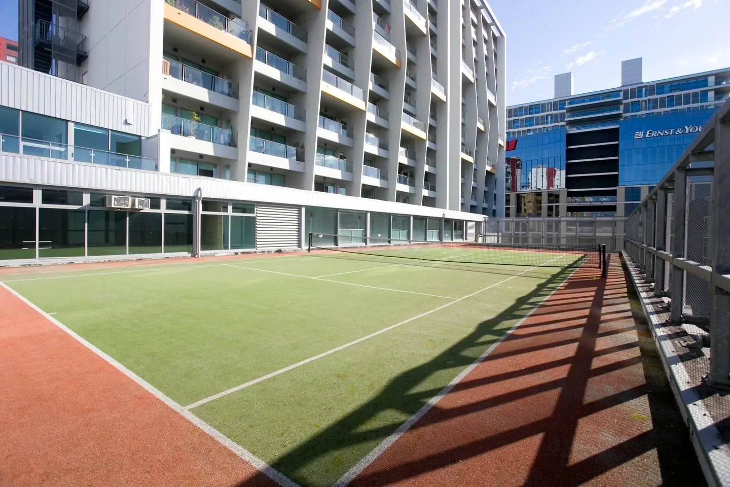 Auckland Executive Apartment: Elegant, Efficient 3br With Dedicated Home Office & Fast Wifi #3