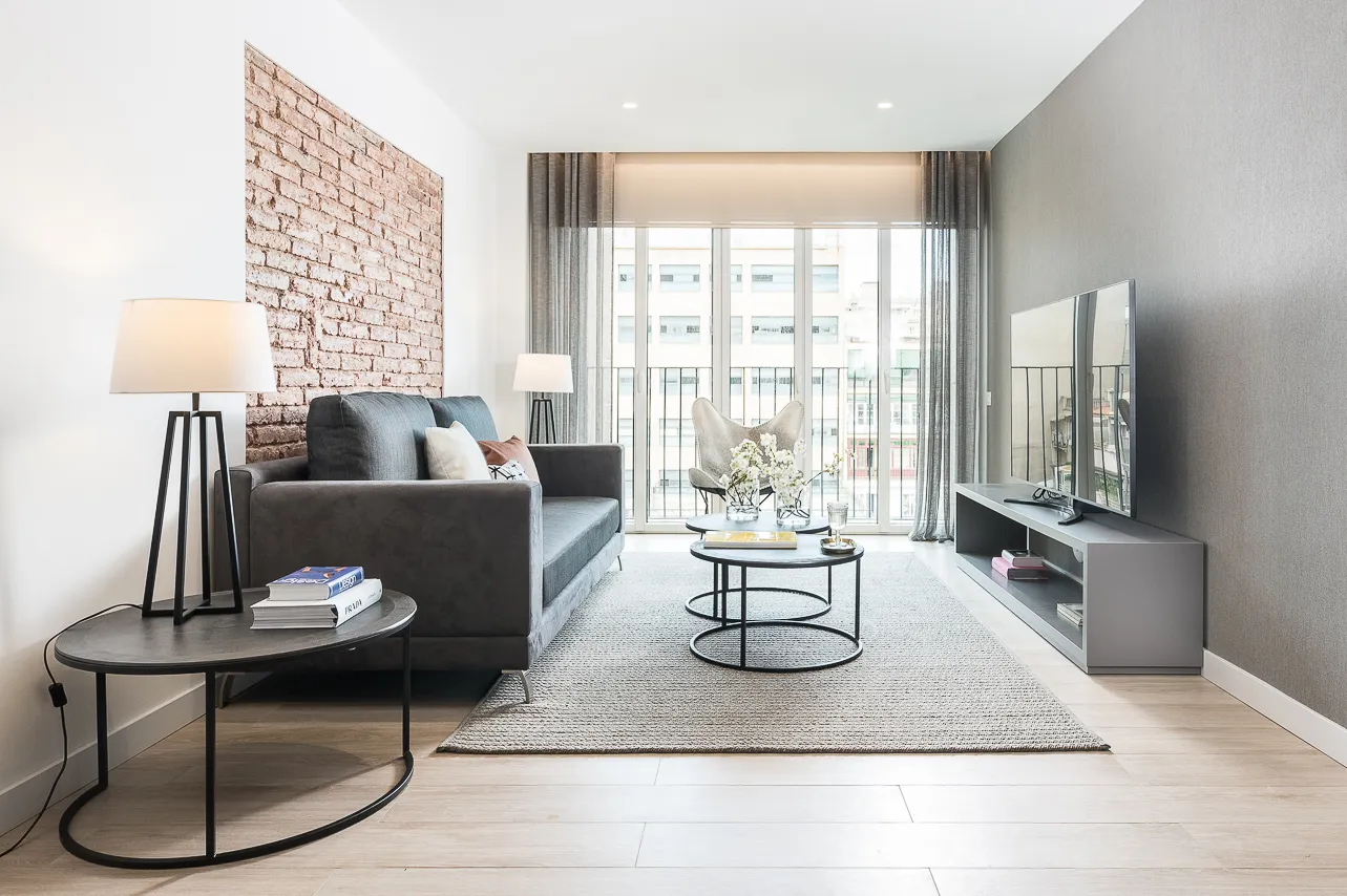 Spacious Barcelona Flat With Dedicated Home Office & High-speed Internet For Remote Work #5