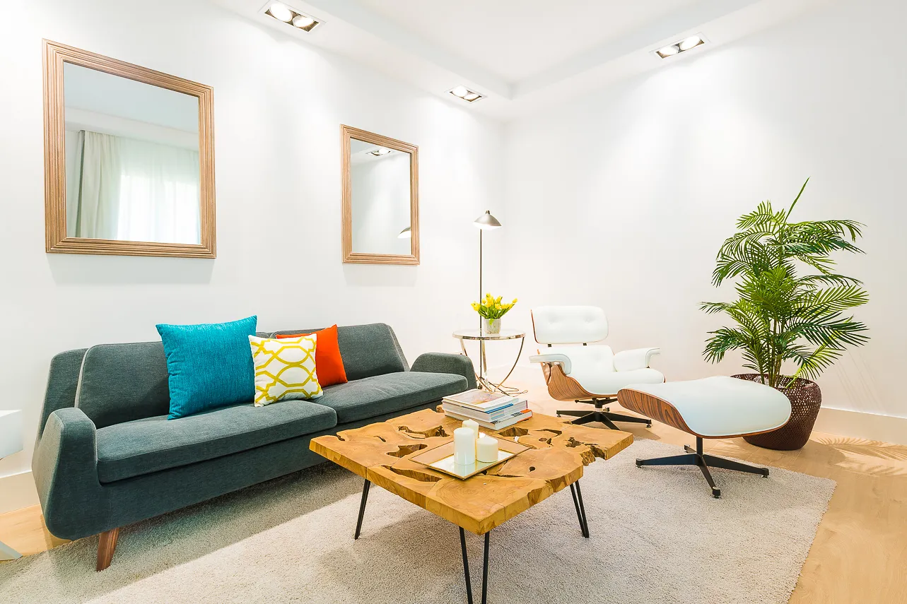 Luxury Madrid Flat With Bright Home Office And Spacious Living For Remote Work #3